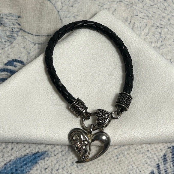 Brighton Braided Black Leather Cord Bracelet Heart Charm Silver Plated Vintage - Picture 2 of 13